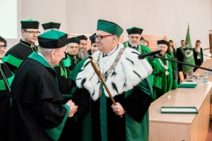 Nadanie tytułu Doctora honoris causa Politechniki Białostockiej Profesorowi Eugeniuszowi Dembickiemu